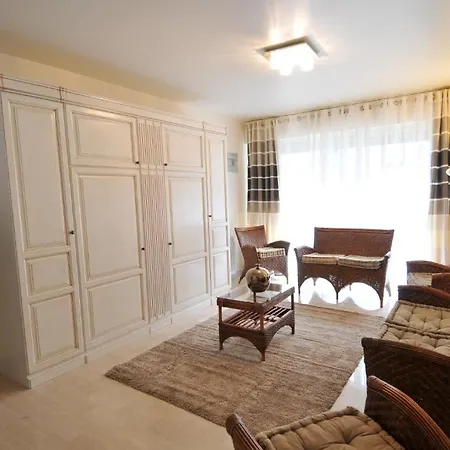 Le Vendome Apartment
