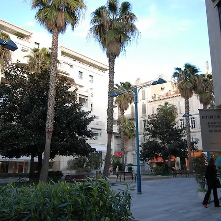 Le Vendome *
