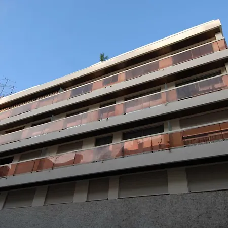 Le Vendome Apartment *